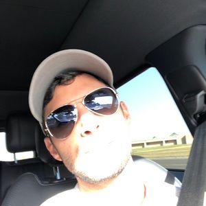 Meet your Posher, Christian